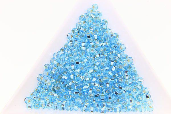 Preciosa Seed Beads Size 8. 10g pack