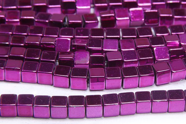 Magenta 4mm Hematite Cube