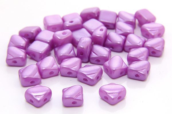 Satined Lilac Czech Silky Beads