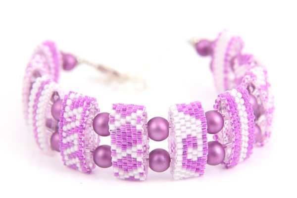 Frangipani Riviera Carrier Bead Bracelet Kit