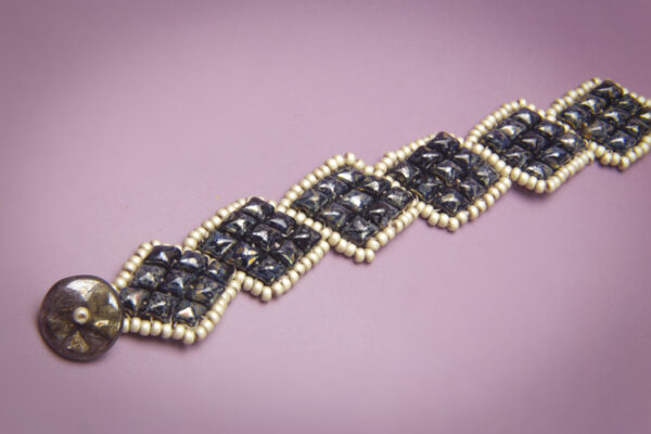 Double Discount: 20% off Any 2 or More Queen of Diamonds Bracelet Kits - Image 4