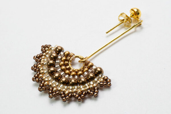 Golden Glow Chantilly Beaded Earrings Kit - Image 3