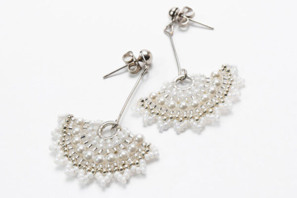 White Lace Chantilly Beaded Earrings Kit - Image 3