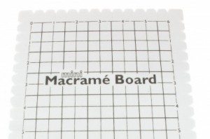 Macrame Board - 8ins
