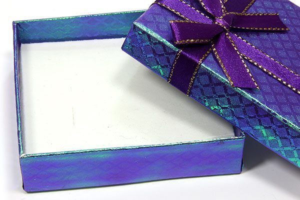 Purple Iridescent Gift Box - Image 2